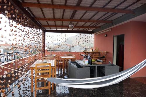 Tarrafal House | Tarrafal House