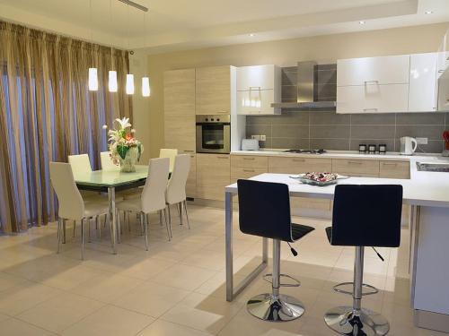 Għadira Apartment | Tas-Sellum Residence