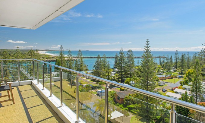 Port Macquarie Apartment | Tasman Towers 22 - Best View In Port Macquarie!