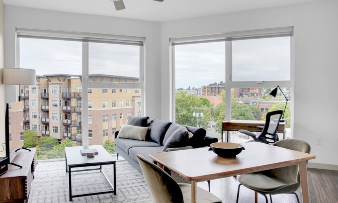 Old Ballard Apartment | Tasteful Ballard 1BR w/W/D, BBQ & Gym, near Waterfront, by Blueground