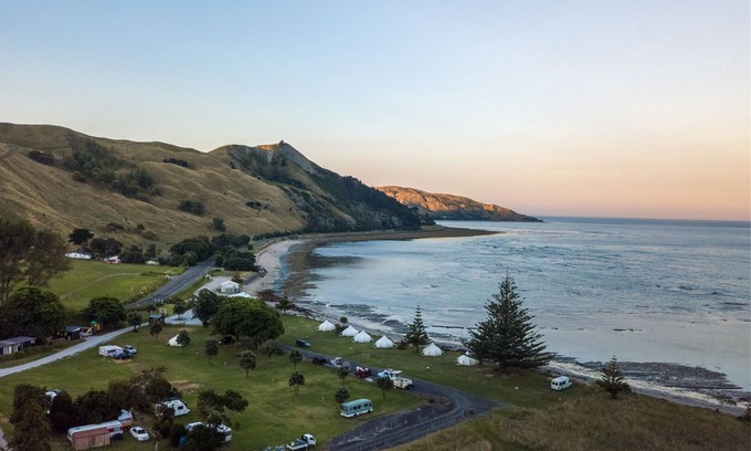Pouawa RV Rental | Tatapouri Retreat - Glamping