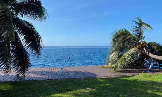 Taunoa House | Taunoa House - Downtown & seaside