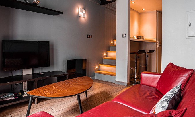 Toulouse City-Centre Apartment | Taur Street 6 Duplex ?plein Centre