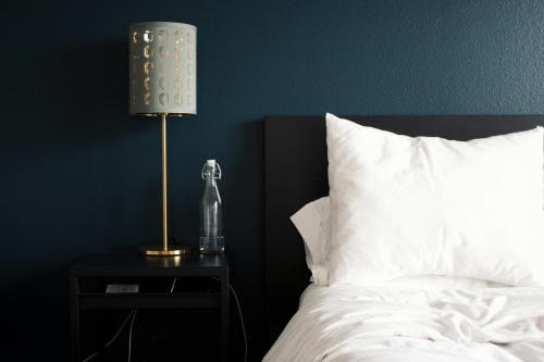Overtown Hotel | TB Hotel Downtown Miami - Deluxe Queen Room