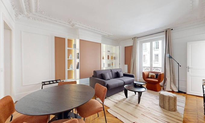 Batignolles Apartment | TBS 285 - Elegant and modern apartment in Paris