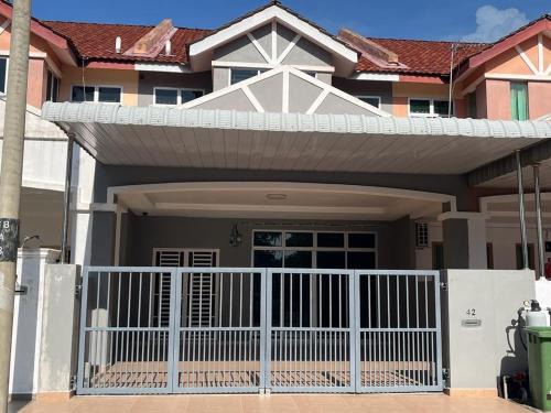 Kampung Tok Sirun House | TCH Alor Setar Homestay