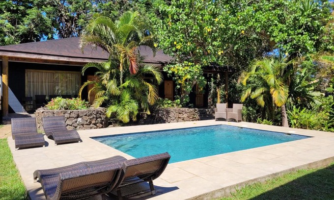 Hanga Roa House | Te Ariki - Adults Only