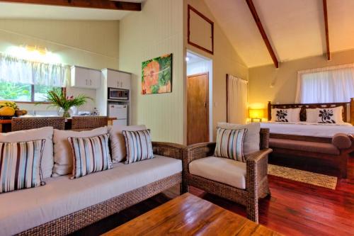 Takitumu District House | Te Ava Beach Villas