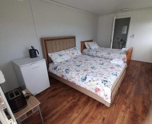 Ross Port Apartment | Teach Greannaí Cabin