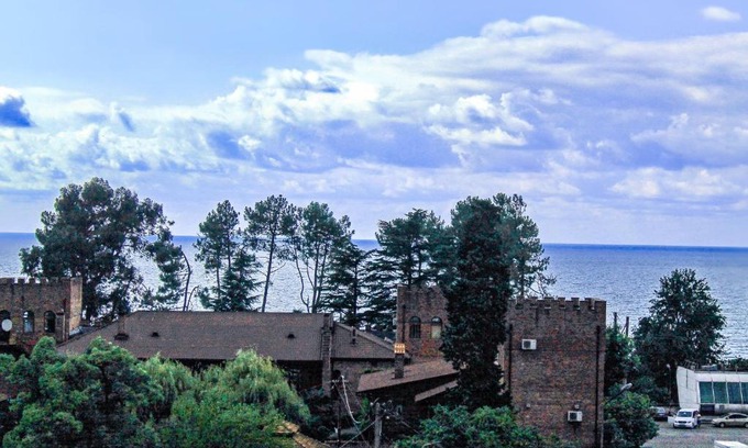 Makhinjauri House | Tedo's Guest House