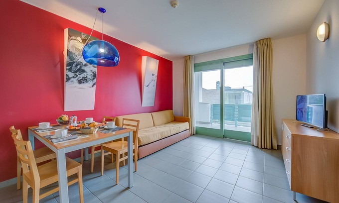 Sestriere Apartment | Teleo 76 Ski In - Ski Out 50m, Sestriere, Italy