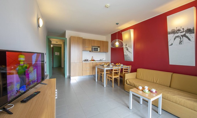 Sestriere Apartment | Teleo 86 Ski In - Ski Out 50m, Sestriere, Italy