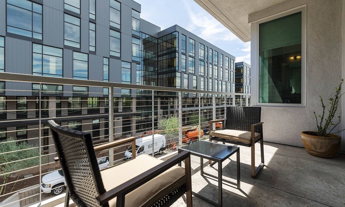 Riverside Apartment | Tempe Lofts