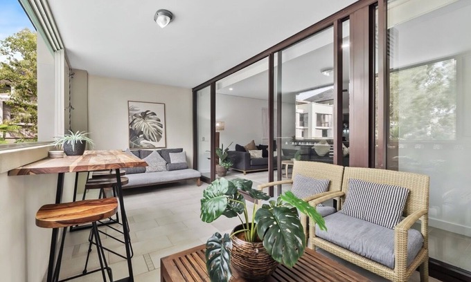 Palm Cove Apartment | Temple Palm Cove Apt 305 offers luxury beach accommodation in Palm Cove