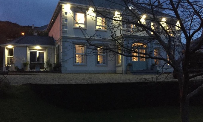 Fahan Bed & Breakfast | Ten Beacon Hill
