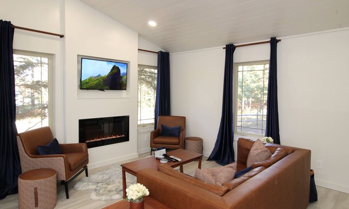 Angel Fire Cabin | Ten Cabins on One Property, Fire Pit, BBQ, King Bed, Free Sledding, A/C