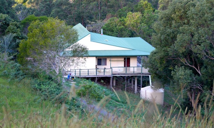 Canina House | Ten Twenty One - country comfort retreat