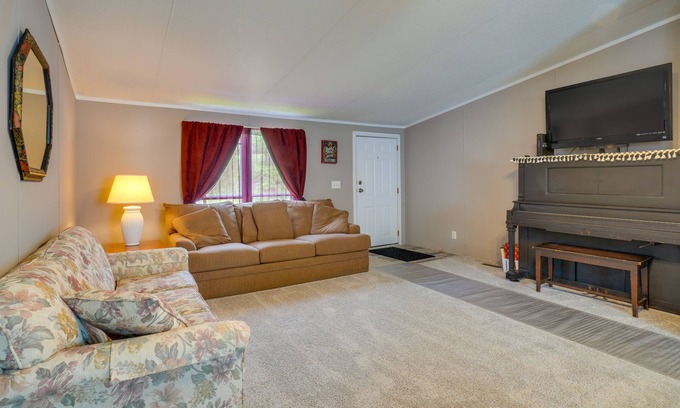 Coalfield House | Tennessee Vacation Rental ~ 2 Mi to Windrock Park!