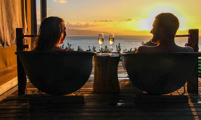 Tata Beach Cabin | Tent Korimako - Luxury Eco Glamping with your own electric Buggy