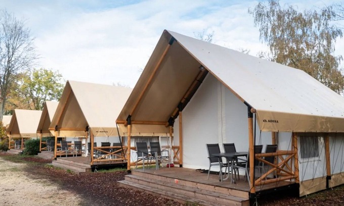 Mol House | Tent lodge with airco, lakeside