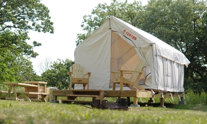 Burbank RV Rental | Tentrr State Park Site - Nebraska Ponca State Park – Woodland C – Single Camp