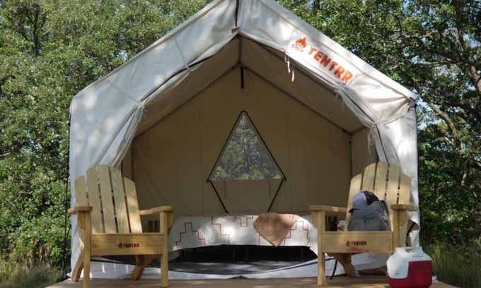 Burbank RV Rental | Tentrr State Park Site - Nebraska Ponca State Park – Stargazing D – Single Cam