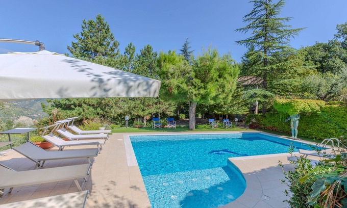 Ascoli Piceno Villa | Tenuta Rosara, ancient farmhouse and villa with private pool and jacuzzi, just 5 km from Ascoli Pice