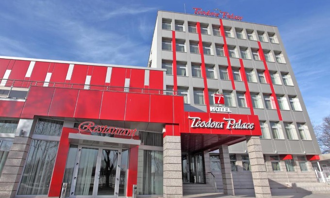 Ruse Hotel | Teodora Palace Hotel