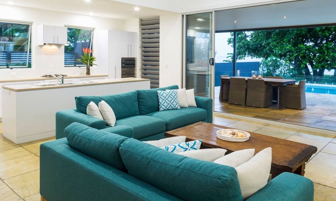 Wongaling Beach House | TERANGA at Mission Beach - direct beach access