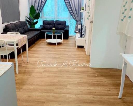 Pusat Komersil Lee Ling Apartment | Teratak Al-Kautsar Homestay