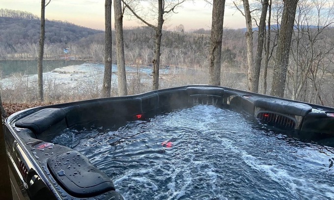 Millville House | Terra Alta - Incredible River Views and Hot Tub!
