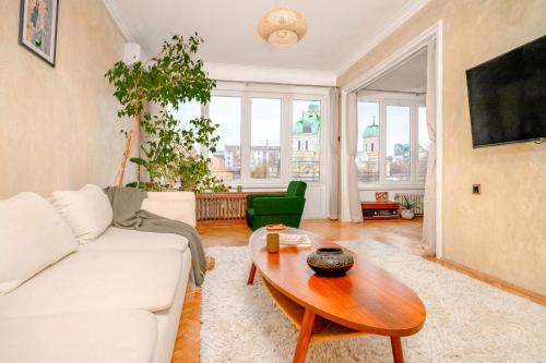 Sofia City Center Apartment | TERRA Design - Award-Winning Apartment - by Flat Manager