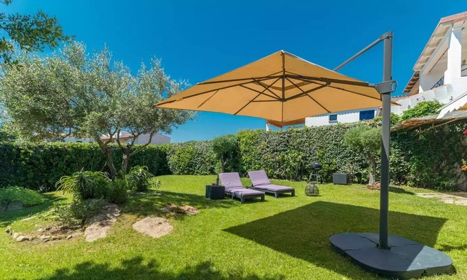 Case Peschiera-Lu Fraili House | Terraced house with beautiful garden