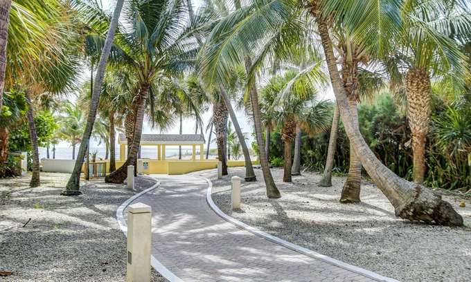 Terra Mar Island Estates House | Terra Mar Island w/Private Beach Access/Seasonally Heated Pool/spa