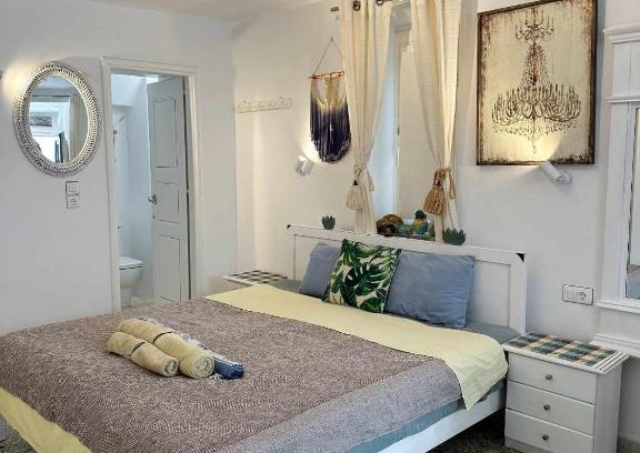 Little Venice Apartment | Terra Nova