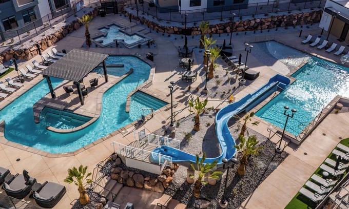 Washington Condo | Terra West L201|Smart TV, PlayStation, Community Amenities w/Water Slide & Outdoor Grill