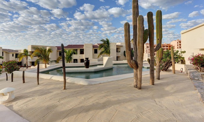 Marina Condo | Terrasol Elite 150~Casa Kelly~OCEANFRONT Fully Renovated!
