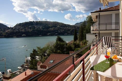 Como Apartment | Terrazza sul lago