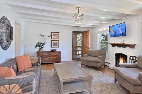 Tesuque House | Tesuque Outpost Casita F Best views in Santa Fe