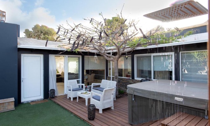 Tetir House | Tetir black House