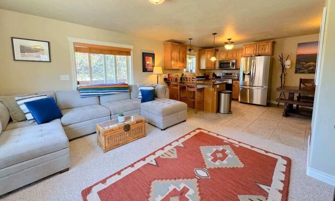 Driggs House | Teton Adventure HQ – Clean, Roomy & Affordable