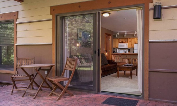 Driggs Condo | Teton Sunrise Condo: Close to Grand Targhee, Bike Trails & Driggs