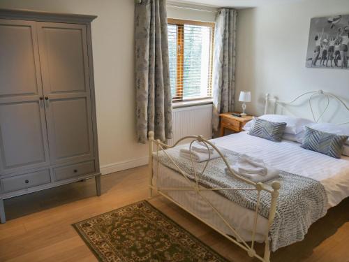 Tewitfield Apartment | Tewitfield Marina