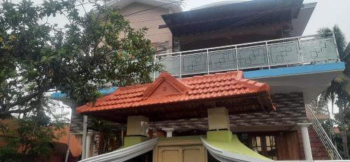Thiruvananthapuram Apartment | Texas guest house 4 bed Rooms