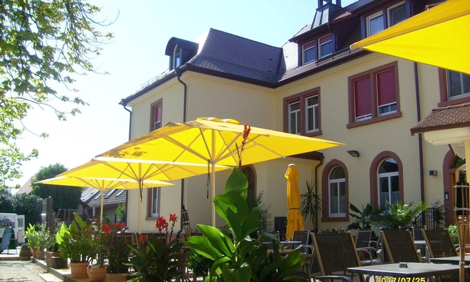 Rheinhausen Hotel | Thai Tawan Apartments