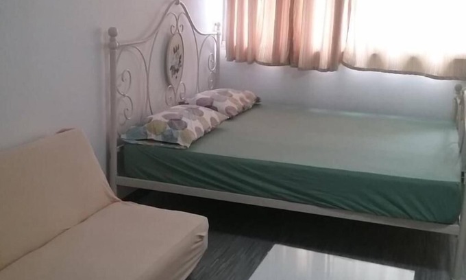 Ban Mai Apartment | Thailand Taxi&apartment Hostel