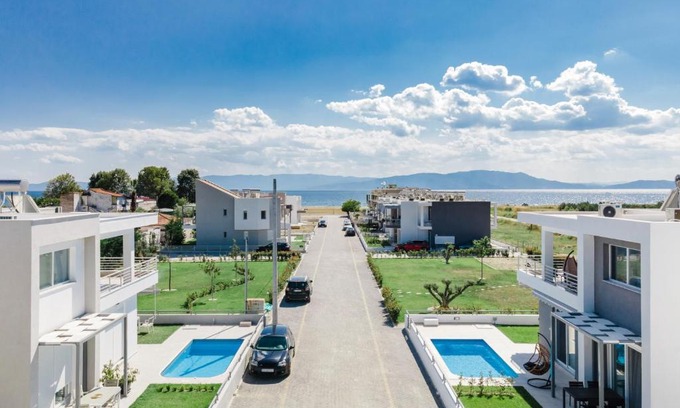 Ofrinion Apartment | Thalassa & Thalassa Prive Residential Complex