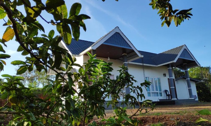 Vagamon Ski Chalet | Thanal Farm Stay Vagamon