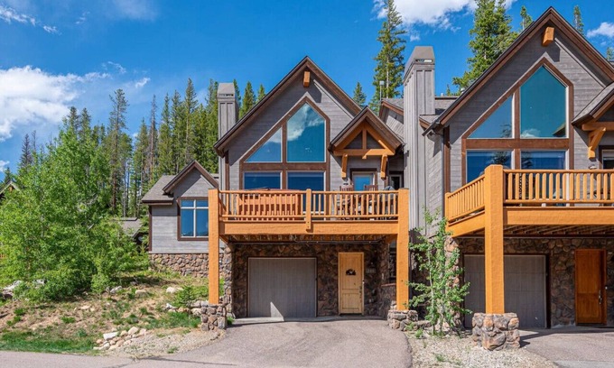Winter Park House | Thanksgiving open at Antler Lodge