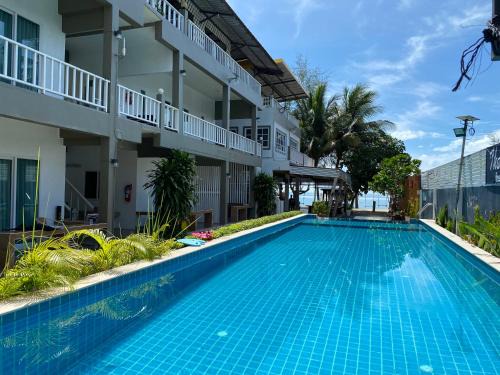 Tha Sala Hotel | Tharadol Beach Resort